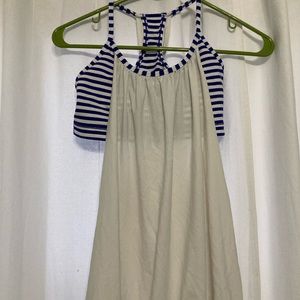 Lululemon size 6 top drapey